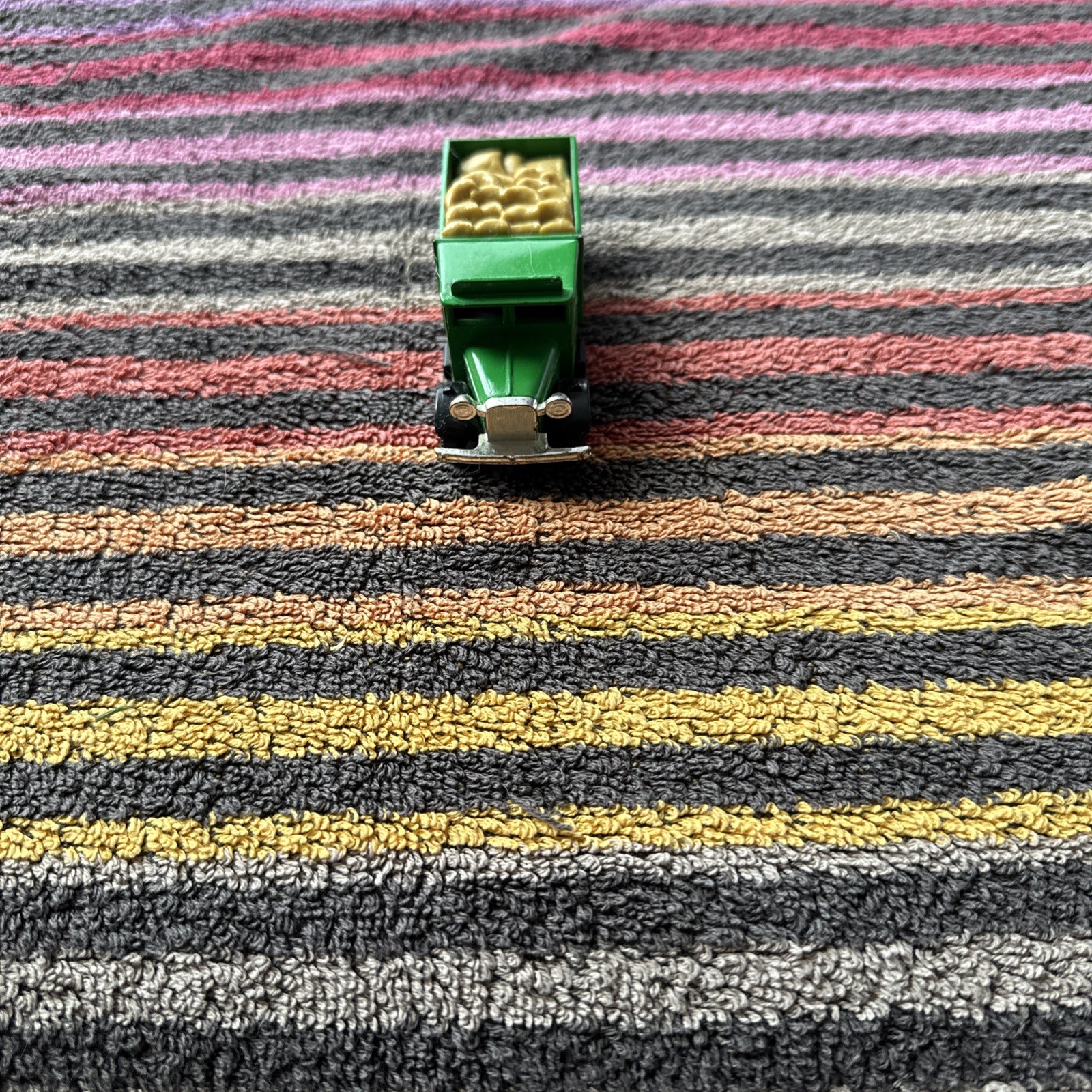 Picture 2 of 4