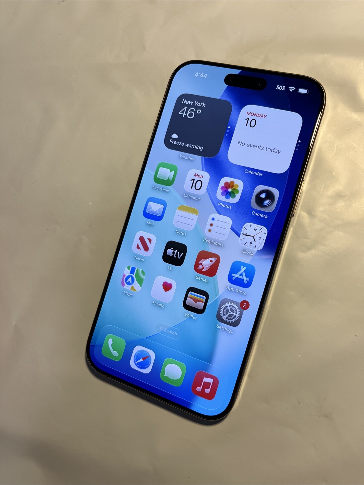 Apple iPhone 16 Pro Max - 256GB (T-MOBILE ONLY)  Works Great - READ DESC!! (#p3)