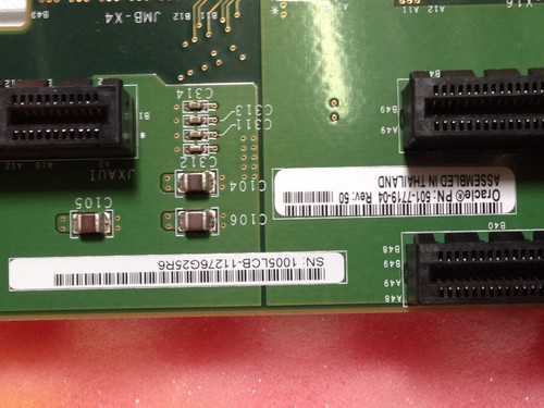 Sun 541-2109 X42/T5220 2 Slot X8 PCI-E Riser Card - Picture 2 of 4