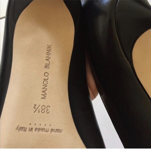 Manolo Blahnik Size EU 38.5 US 8.5 Kitten Blank Pump Heels - Picture 3 of 5