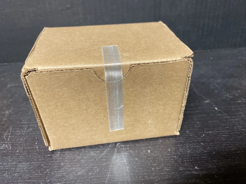 (10 Count) Panduit LCB4/0-38-X Copper Lug Long Barrell One Hole - New in Box - Image 3 of 3