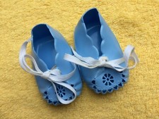 NEUE GROSSE hellblaue Puppenschuhe !!! Babypuppenschuhe von Emso  60   7,5 cm !