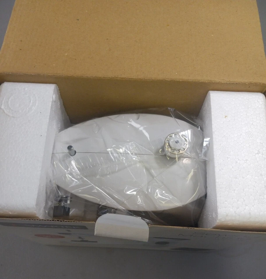 Smartek Mini Rex Cordless/Cord Sewing Machine Model RX-05W White - Image 2 of 4