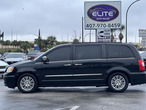 2013 Chrysler Town & Country Touring-L - Picture 2 of 17