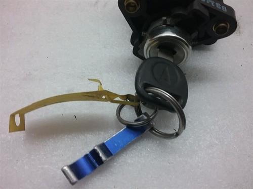 Interruptor de encendido con llave 1999 PONTIAC GRAND AM 6-7-14P - Imagen 2 de 5