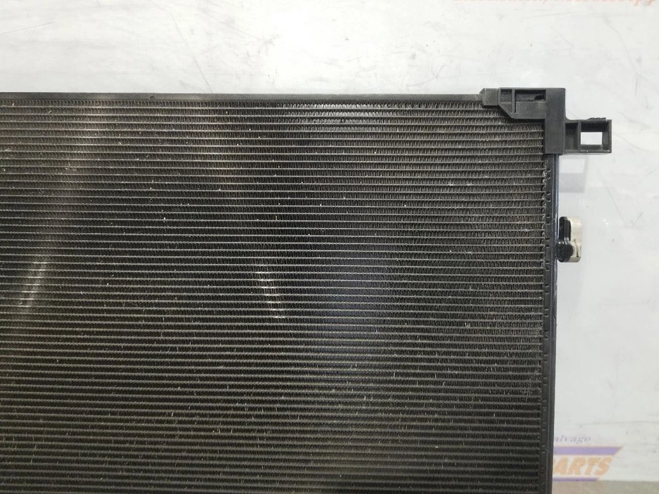 19 2019 LEXUS ES350 3.5L AC CONDENSER  - Image 3 of 4