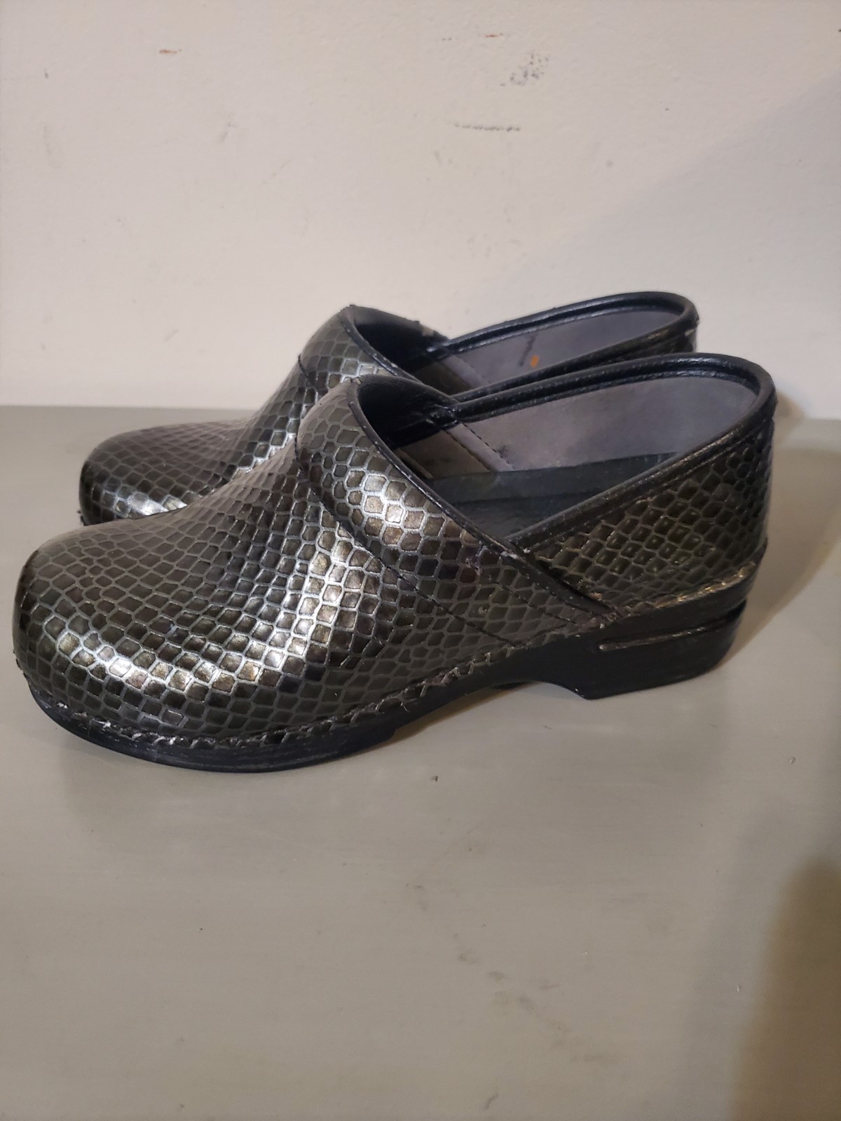 Dansko Professional XP Python Snakeskin Clogs W 3… - image 1