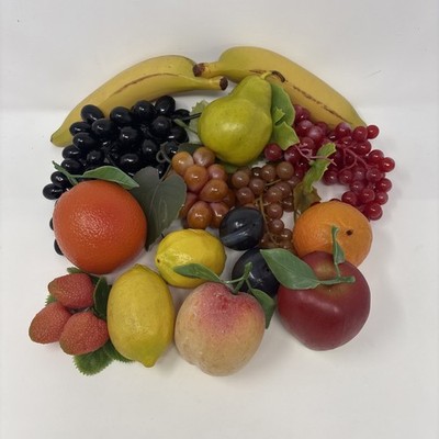 Vtg Artificial Fruit Lot Of 16 Realistic Lifelike Display Kitchen Decor
