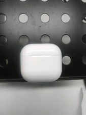 Apple Airpods 4 Bluetooth Earbuds White Wireless Touch Control Sound Isolation