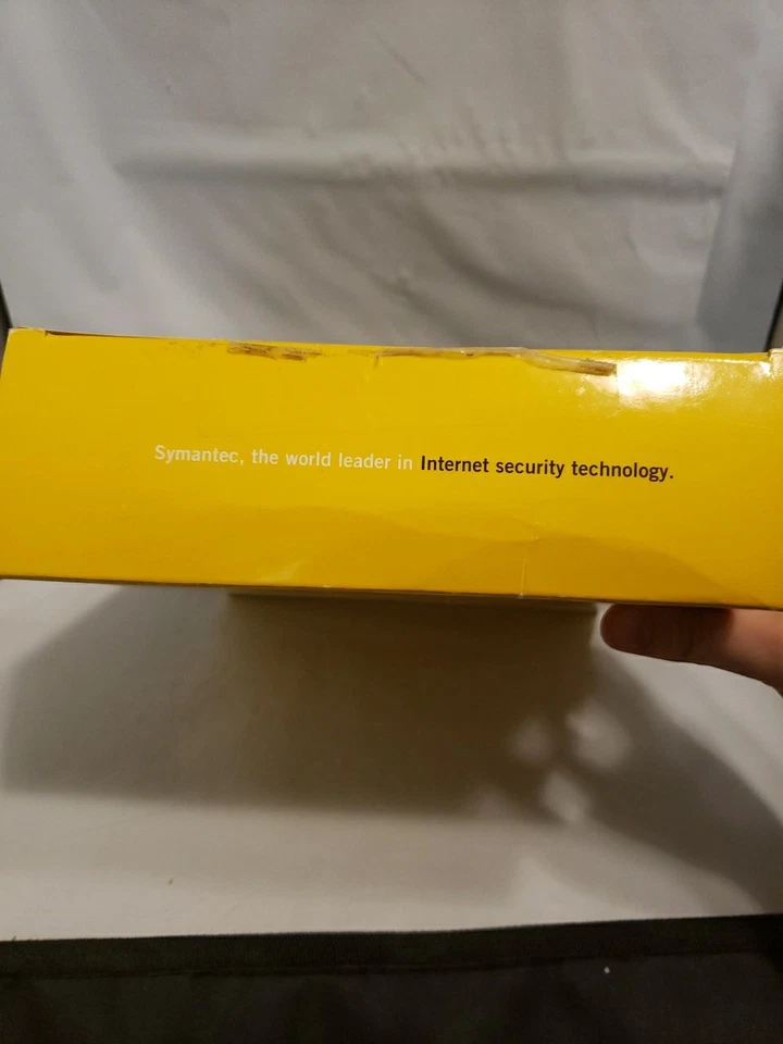 Symantec AntiVirus Enterprise Edition v8.6 - Image 4 of 4