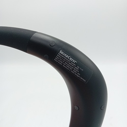 Haut-parleur Bluetooth portable écusson argenté haut-parleur de cou SNL 15 A 1 FLT17-DM - Photo 5 sur 11