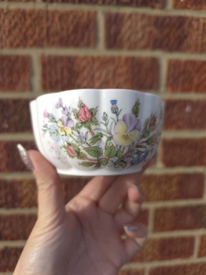 Vintage Aynsley Wild Tudor Bone China Floral Schmuck Zuckerdose Cottagecore