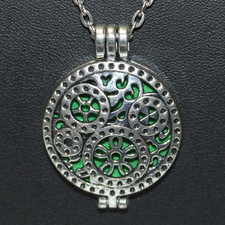 Silver Tone Steampunk Gears Locket Style Pendant Necklace