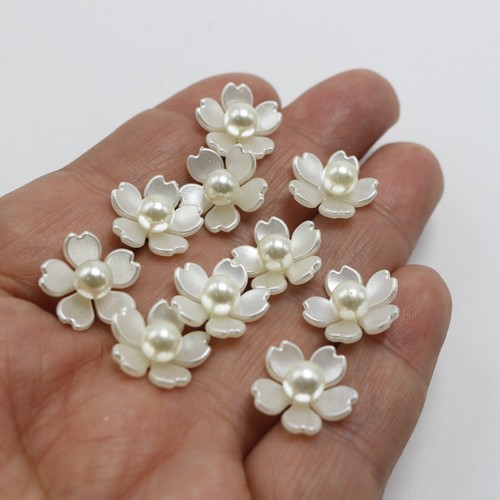 Craft DIY Ivory Pearl Flower-shaped Buttons for Jewelry Making Craft Sewing - Picture 9 of 13