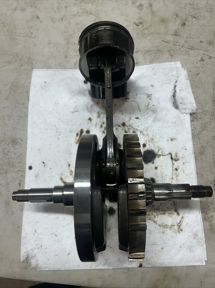 Harley-Davidson Road King FLHRCI 发动机曲轴曲柄轴 23957-99E FS — 第 2/2 张图片