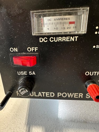 Pyramid Phase lll 3 Variable Regulated Power Supply Model PS-25 - Ham Radio - Zdjęcie 4 z 7