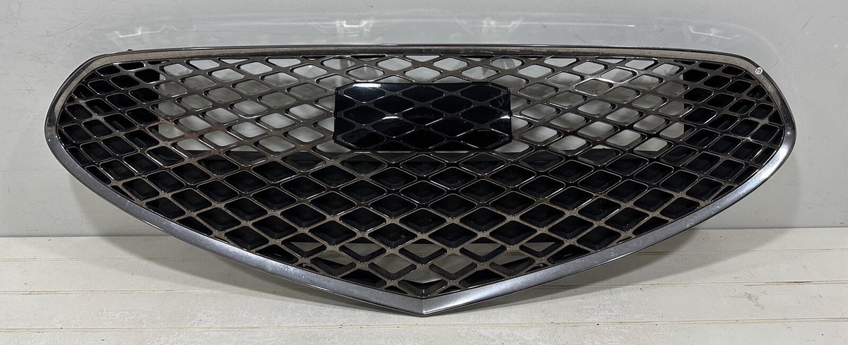 🌎 OEM 2022-2023 Genesis G70 Front Grille Upper Emblem Genuine