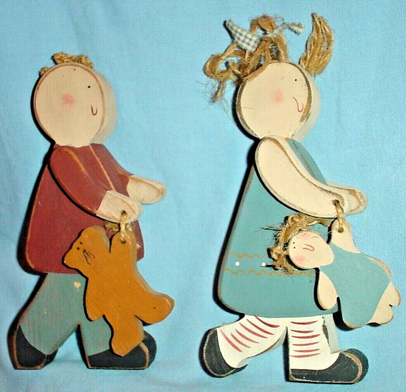 VINTAGE WOODEN BOY & GIRL FIGURINES w ARTICULATED ARMS WOOD HOME DECOR/6"