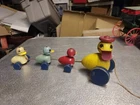 Vintage 1940s Fisher-Price Quacky Family Pull Toy Ma Duck with 3 Baby Ducks