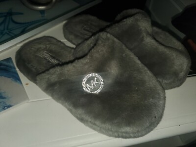 Michael Kors Grey Silver Jet Set Women's Faux Fur Slippers Slipon