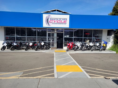 1999-2002 Suzuki GZ250 Marauder 99-02 GZ 250 Owners Manual 99011-13F52-03A - Picture 7 of 24