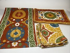 WORLD MARKET set of TABLE RUNNER / 6 placemats / 8 Napkins / Washable Reversible