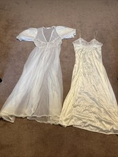 Vintage Val Mode Lingerie Nightgown Lace Top  Matching Sheer Robe Medium Cream