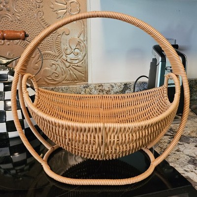 Hand Woven Basket Cradle Design For Bread Or Fruit Table Or Counter Top