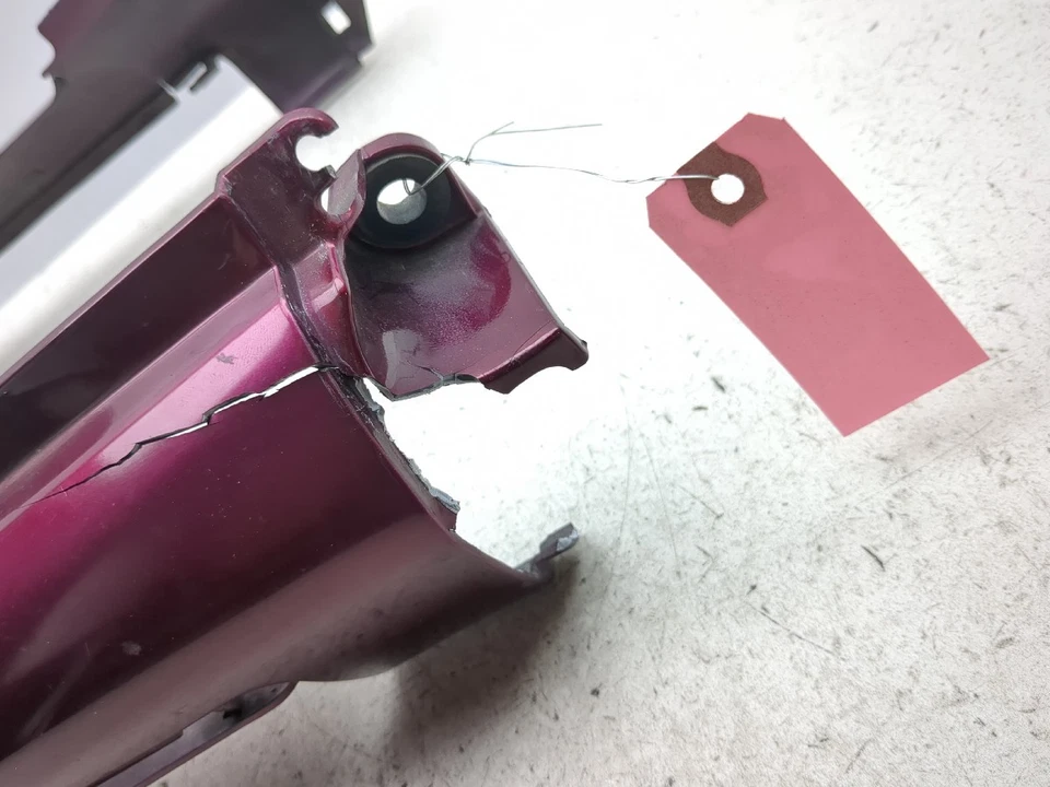 91-02 Honda ST 1100 ST1100 Panel de cubierta trasera 77213-MT3-6100 Foto 2 de 4