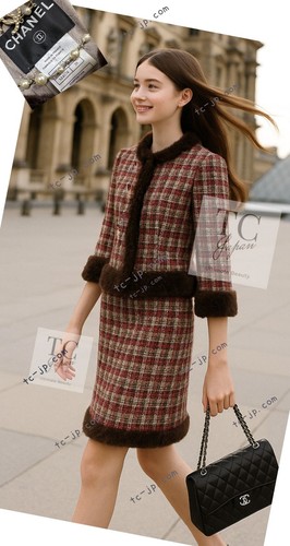 CHANEL 05A Rabbit FurTrim RaspberryBrown Tweed Jacket Skirt Suit 38 US6 Pristine - Picture 18 of 24