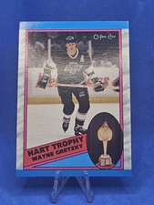 1989-90 O-Pee-Chee OPC Hockey #320 Hart Trophy - Wayne Gretzky - LA Kings