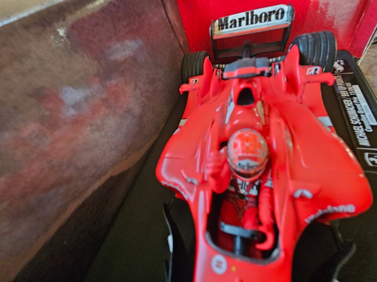 1/18 Ferrari F2003GA Michael Schumacher 2003 999 points Ltd Ed | eBay