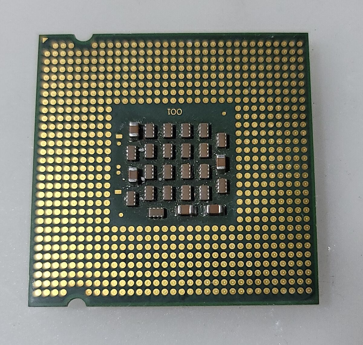 Intel Pentium 4 SL7PU 3.00 Ghz/1M/800/04A LGA775 CPU Intel Pentium 4 SL7PU 3.00 Ghz/1M/800/04A LGA775 CPU