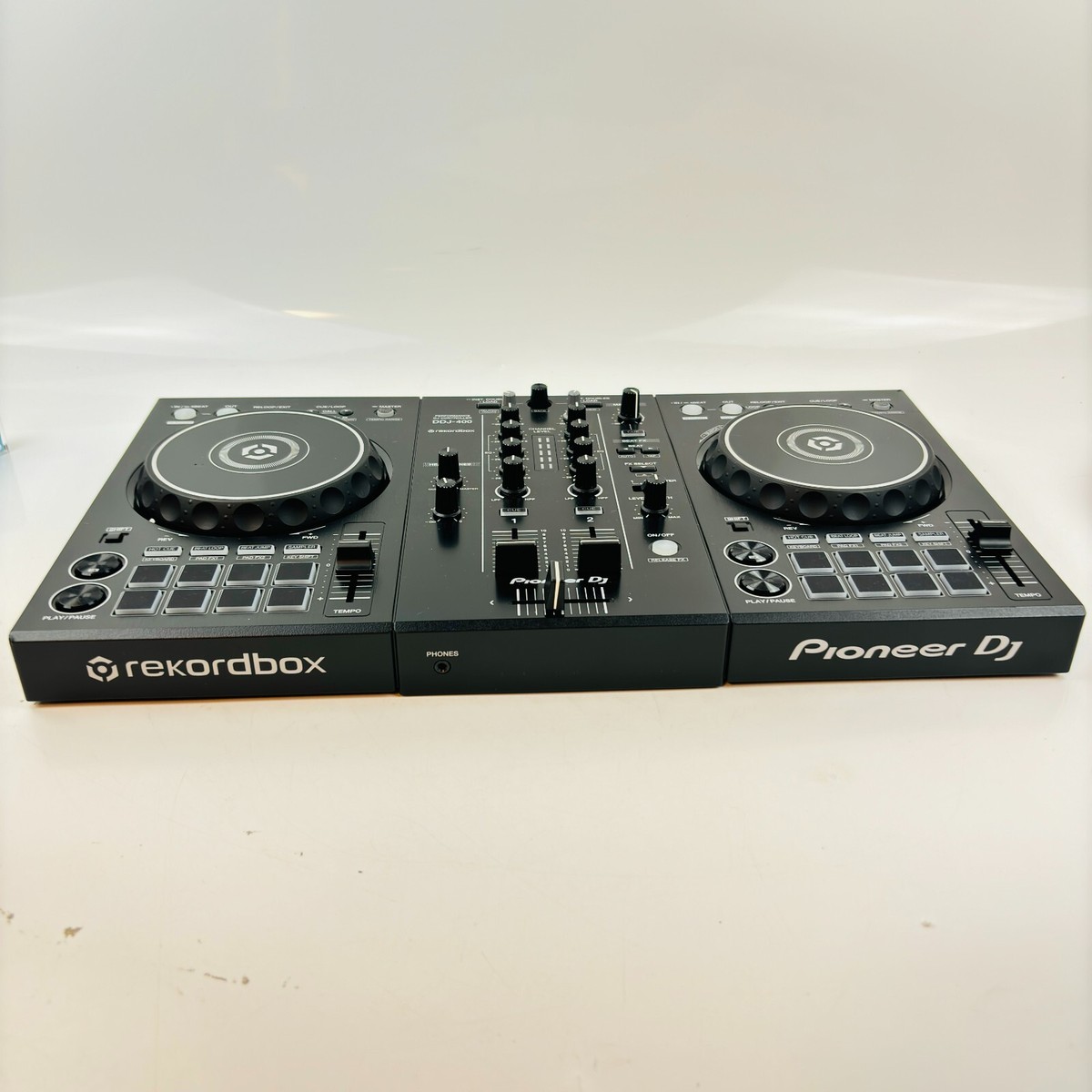 Pioneer DJ DDJ-400 Black DJ Controller 2-channel rekordbox Pioneer DJ DDJ-400 Black DJ Controller 2-channel rekordbox