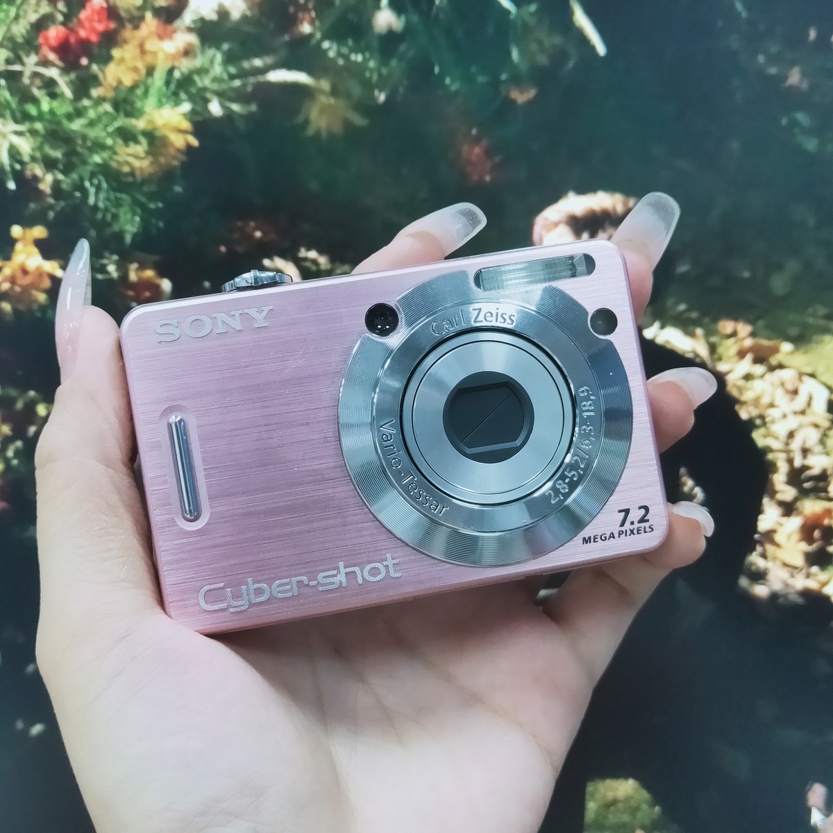 Sony Cyber-shot DSC-W55 Digital Camera 3x Optical Zoom - Main Image