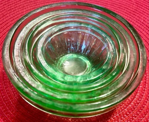 4 Small Vntg Green Depression Glass Nesting Bowls; Paneled Glass