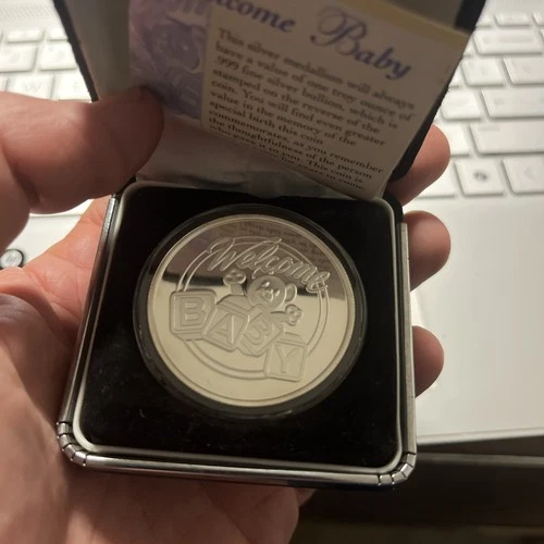 Welcome Baby Round Coin 1oz .999 Fine Silver Engravable vintage Bullion
