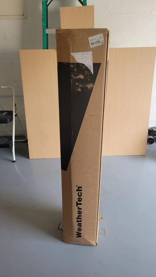 Jeep Grand Cherokee 2008 forro de carga/baúl WeatherTech  Foto 2 de 3