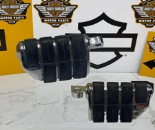 Kuryakyn Harley Passenger Engine Guard Crash Bar Highway Touring ISO Dually Pegs