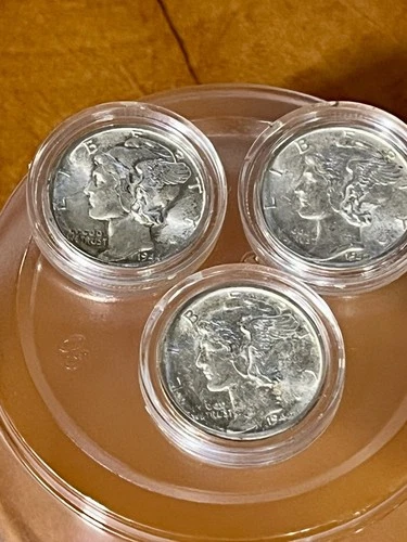 1940'S  Mercury Silver Dimes Uncirculated Lot of 3