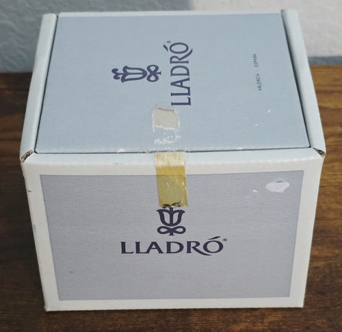 Lladro Retired Spring Bell 1991 Campana Primavera #7613 Ceramic EUC  - Picture 2 of 7