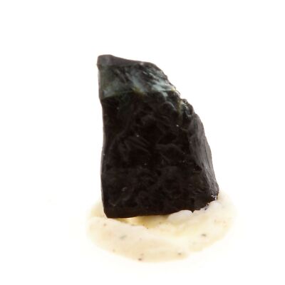 Gem Stones And Minéraux. Serendibite. 0.40 Ct. Ohngaing, Mogok Valley, Birmanie.