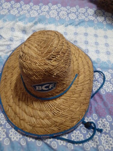 BCF fishermans hat 54cm has been used