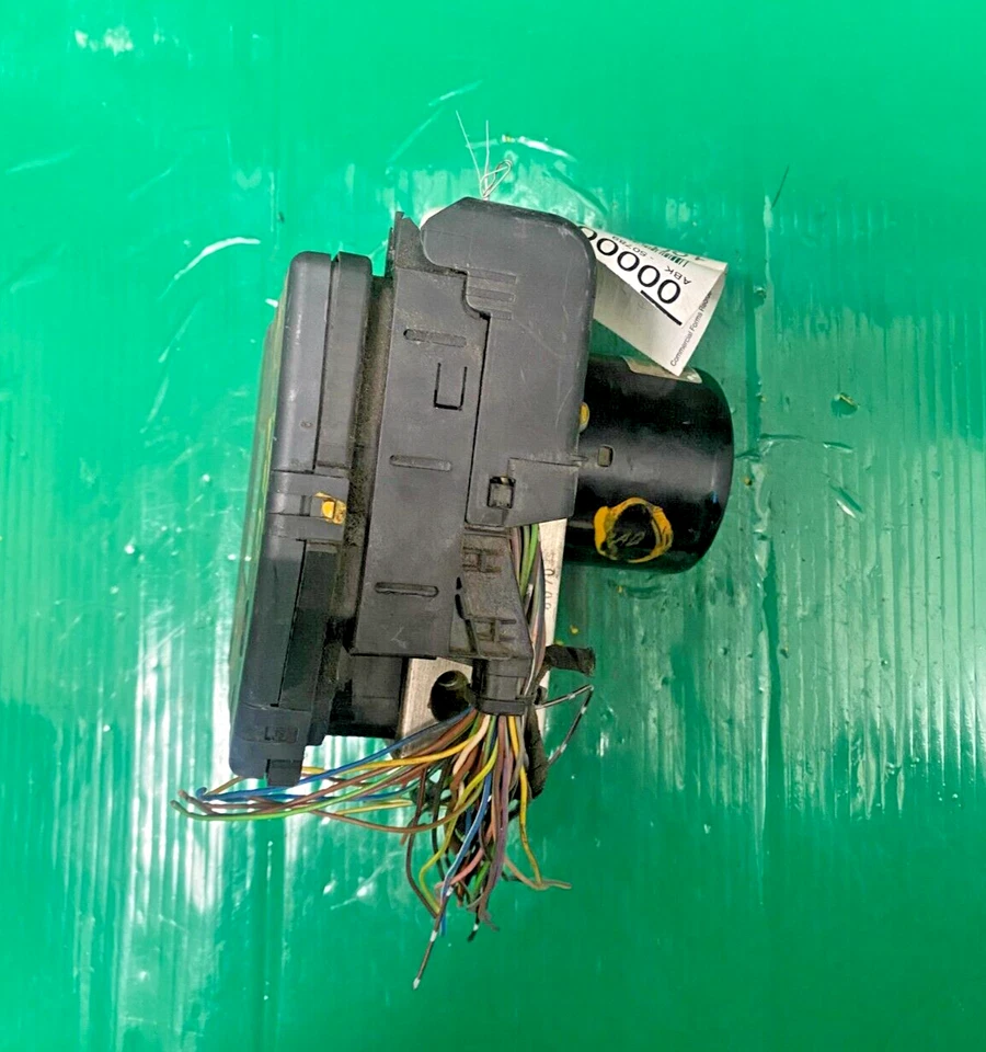 2001 Mercedes-Benz SLK230 ABS антиблокировочный слом модуль и насос 003 431 70 12 - Изображение 4 из 4