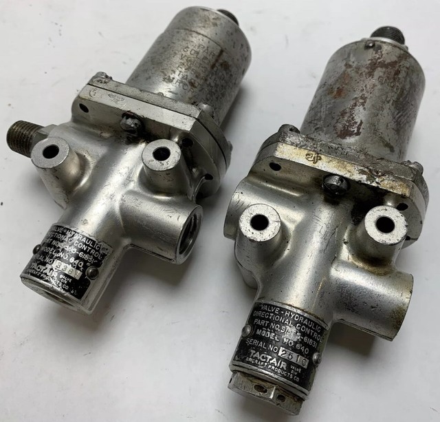 Old School 640 TACTAIR Hydraulic Aircraft Lowrider Dump Valve Adex