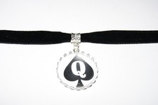 Collana fetish girocollo in velluto nero Queen Of Picche QOS gioielli collare bondage