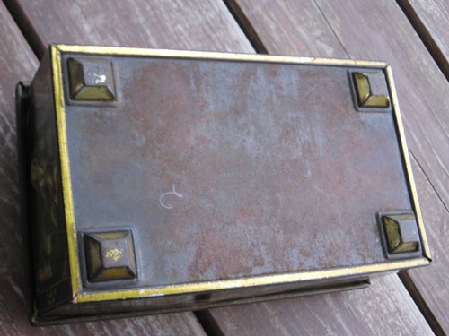 Antique English Metal Box Jewelry Box Victorian Box rare has petina no key - Picture 8 of 12