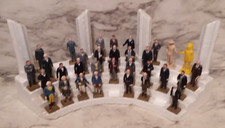 30 Vntg 1960s Marx U.S. Presidents Lot Washington to Johnson w/ Platform  Extra