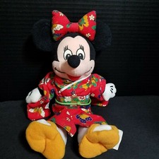 Minnie Mouse Plush Walt Disney Co.