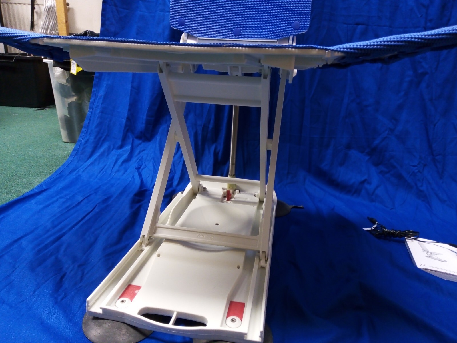 Aquatec Orca Bath Lift Seat used working collection only eBay